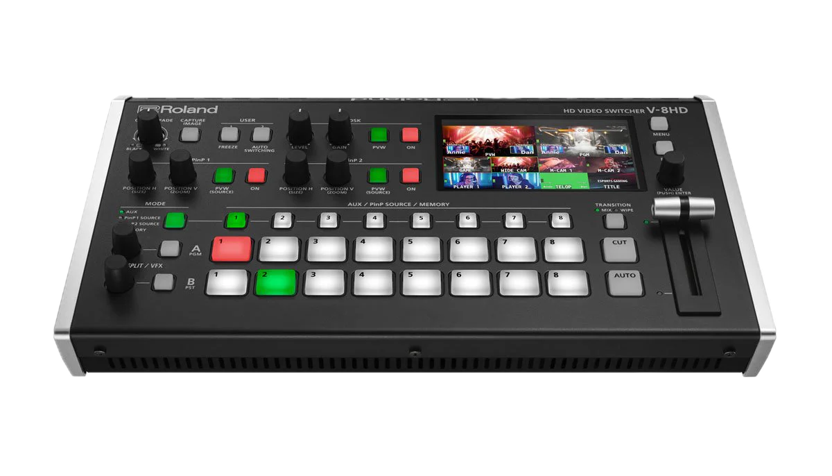 Roland V-8HD